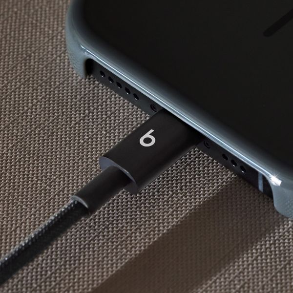 Beats Cavo USB-C a USB-C intrecciato 60W - 1,5 metri - Bolt Black