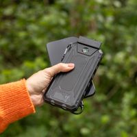 imoshion Powerbank solare da 10.000 mAh – powerbank wireless a energia solare – Quick Charge e Power Delivery – Nero