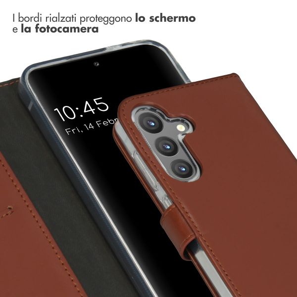 Selencia Cover a libro in vera pelle Samsung Galaxy S24 - Marrone chiaro