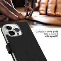 Selencia Cover a libro in vera pelle Apple iPhone 14 Pro - Nero