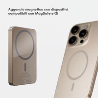 Selencia Vivid Powerbank 5.000 mAh - MagSafe e Qi - Desert Gold / Choco Flower Pop