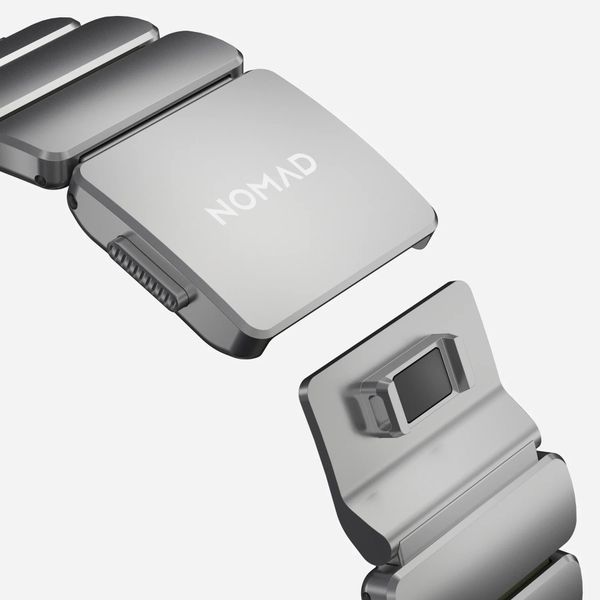 Nomad Cinturino Stratos Apple Watch | 44/45/46/49 mm - Forest Green / Natural Titanium