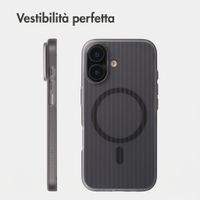 Accezz Cover Lite con MagSafe | Fluted | Apple iPhone 16 - Grigio