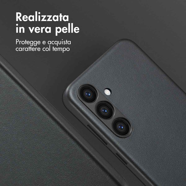 Accezz Cover in Pelle con MagSafe Samsung Galaxy S24 Plus - Onyx Black