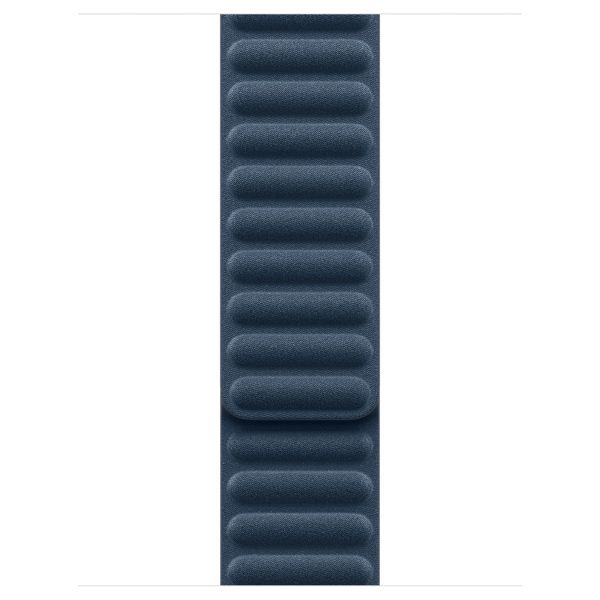 Apple Cinturino Magnetic Link in FineWoven Apple Watch | 38/40/41/42 mm - Taglia M/L - Pacific Blue