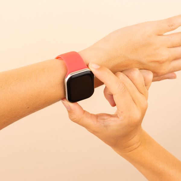 imoshion Cinturino in silicone⁺ Apple Watch | 38/40/41/42 mm - Taglia S/M - Coral
