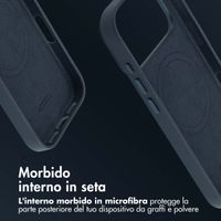 Accezz Cover in Pelle con MagSafe Apple iPhone 17 Pro Max - Nightfall Blue