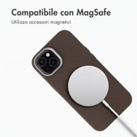 Accezz Cover Mesh con MagSafe Apple iPhone 15 - Marrone