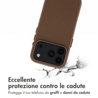 Accezz Cover in Pelle con MagSafe Apple iPhone 18 Pro Max / 17 Pro Max - Marrone caffè