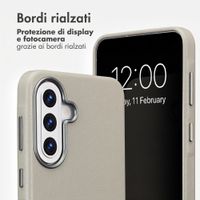 Accezz Cover in Pelle con MagSafe Samsung Galaxy A57 (5G) - Light Grey
