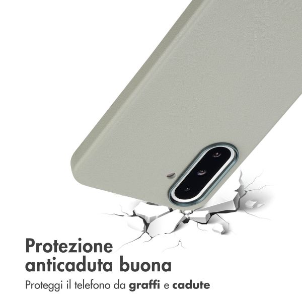 Accezz Cover in Pelle con MagSafe Samsung Galaxy A36 / A56 - Light Grey