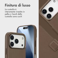 Accezz Cover in pelle 2 in 1 con MagSafe Apple iPhone 17 Pro - Marrone caffè