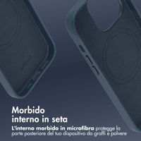 Accezz Cover in Pelle con MagSafe Apple iPhone 14 Pro - Nightfall Blue