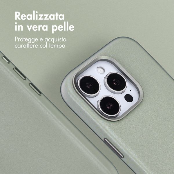 Accezz Cover in Pelle con MagSafe Apple iPhone 16 Pro - Light Grey