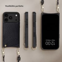 Selencia Cover per telefono Nova con cordino e portacarte Apple iPhone 18 Pro Max / 17 Pro Max - Nero
