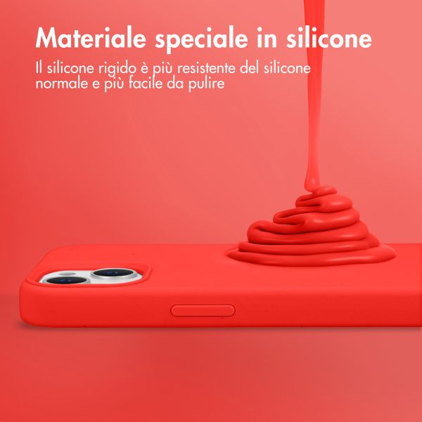 Accezz Cover in silicone liquido con MagSafe Apple iPhone 15 Plus - Rosso