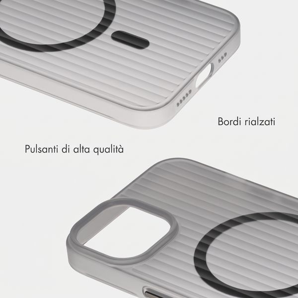 Accezz Cover Lite con MagSafe | Fluted | Apple iPhone 13 - Grigio
