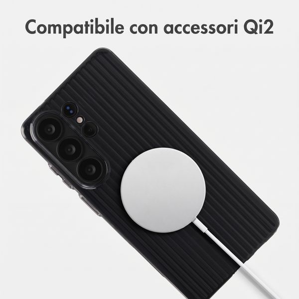 Accezz Cover Lite con MagSafe | Fluted | Samsung Galaxy S26 Ultra - Nero