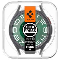 Spigen EZ FIT Glas.tR pellicola protettiva in vetro con applicatore Samsung Galaxy Watch 6 Classic - 47 mm - Trasparente