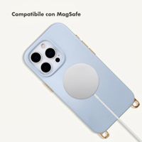 Selencia Cover posteriore Rivièra con MagSafe con ganci rimovibili Apple iPhone 15 Pro - Powder Blue