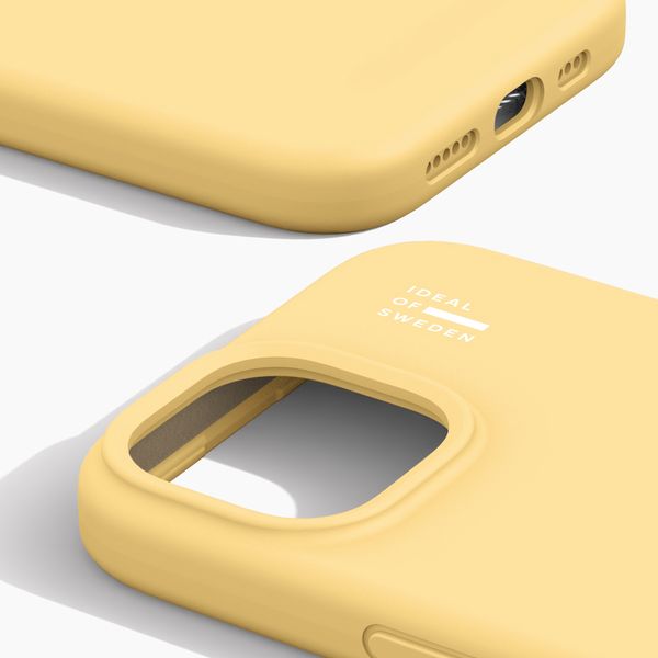 iDeal of Sweden Cover in silicone con MagSafe Apple iPhone 17e / 16e / 15 / 14 / 13 - Soft Lemon
