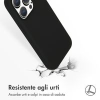 Accezz Cover in silicone liquido con MagSafe Apple iPhone 15 Pro - Nero
