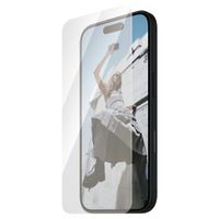 SAFE by PanzerGlass Protezione schermo Ultra Wide-Fit in confezione originale Apple iPhone 16 / 15