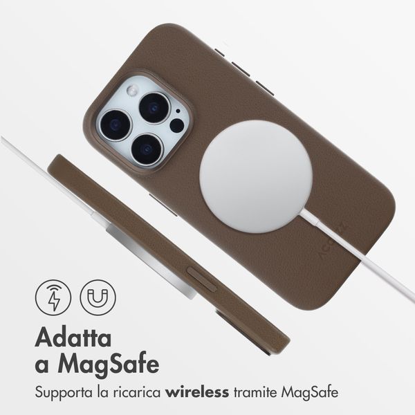 Accezz Cover in Pelle con MagSafe Apple iPhone 15 Pro - Marrone caffè