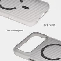 Accezz Cover Lite con MagSafe | Fluted | Apple iPhone 18 Pro / 17 Pro - Grigio