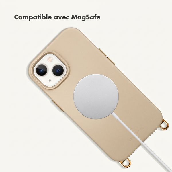 Selencia Rivièra MagSafe Backcover met afneembare haakjes Apple iPhone 14 / 13 - Milky Latte