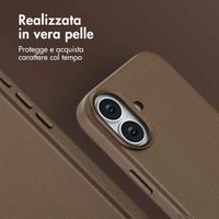 Accezz Cover in Pelle con MagSafe Apple iPhone 17 - Marrone caffè