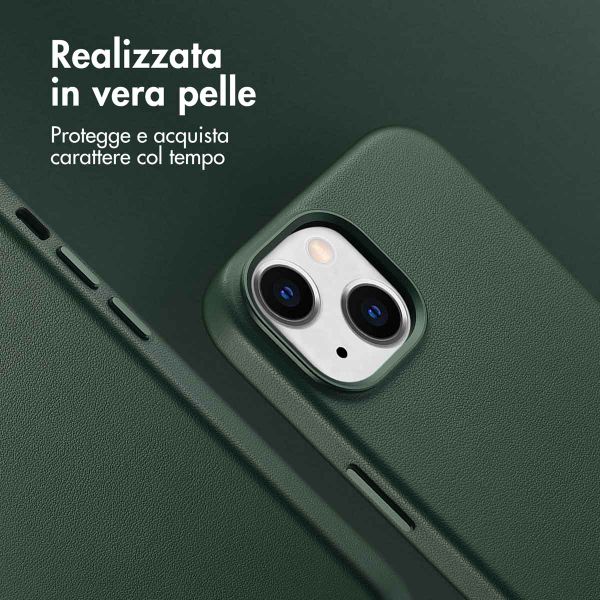 Accezz Cover in Pelle con MagSafe Apple iPhone 15 - Cedar Green