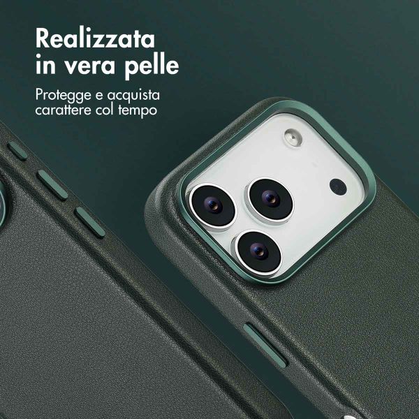 Accezz Cover in Pelle con MagSafe Apple iPhone 17 Pro - Cedar Green