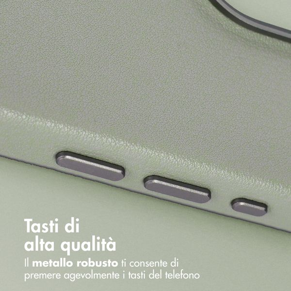 Accezz Cover in Pelle con MagSafe Apple iPhone 15 - Light Grey