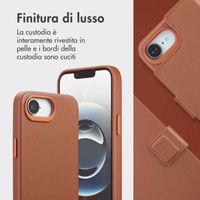 Accezz Cover in pelle 2 in 1 con MagSafe Apple iPhone 17e / 16e - Sienna Brown