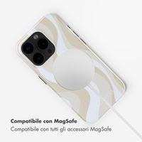 Selencia Cover posteriore Vivid con MagSafe Apple iPhone 15 Pro - Desert Waves Beige