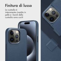 Accezz Cover in pelle 2 in 1 con MagSafe Apple iPhone 15 Pro - Nightfall Blue