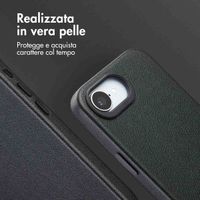 Accezz Cover in Pelle con MagSafe Apple iPhone 17e / 16e - Onyx Black