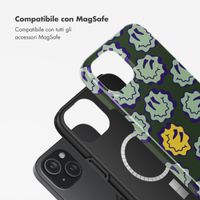 Selencia Cover posteriore Vivid con MagSafe Apple iPhone 15 - Wavy Smiley Green