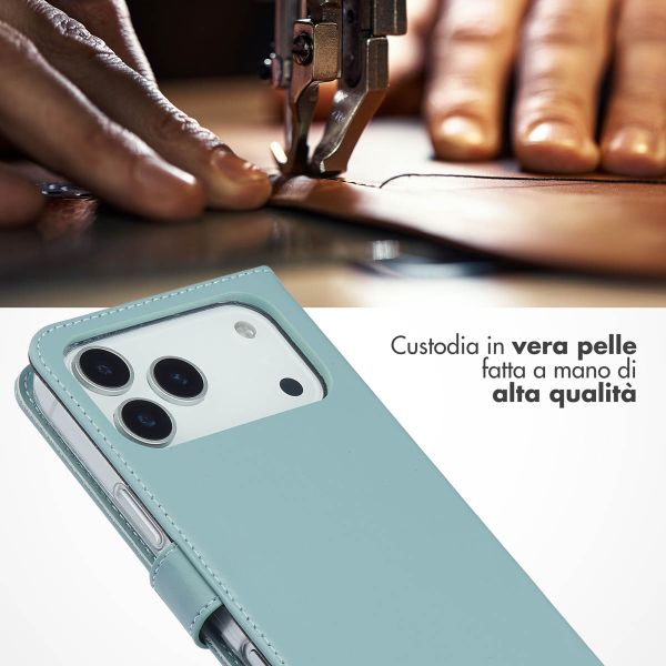 Selencia Cover a libro in vera pelle Apple iPhone 17 Pro Max - Marrone chiaro