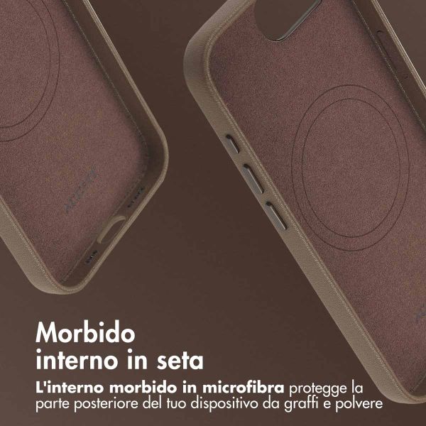Accezz Cover in Pelle con MagSafe Apple iPhone 17e / 16e - Marrone caffè