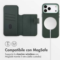 Accezz Cover in pelle 2 in 1 con MagSafe Apple iPhone 17 Pro Max - Cedar Green