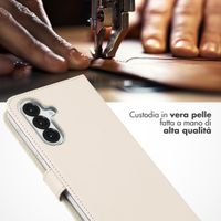 Selencia Cover a libro in vera pelle Samsung Galaxy A36 - Greige