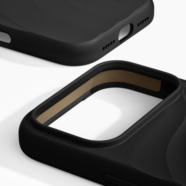 iDeal of Sweden Custodia Soft Swirl Silicone MagSafe Apple iPhone 17 Pro - Velvet Black