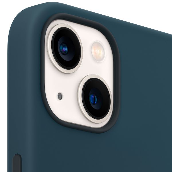Apple Cover Posteriore in Silicone con MagSafe Apple iPhone 13 - Abyss Blue