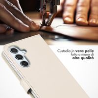 Selencia Cover a libro in vera pelle Samsung Galaxy A35 - Greige