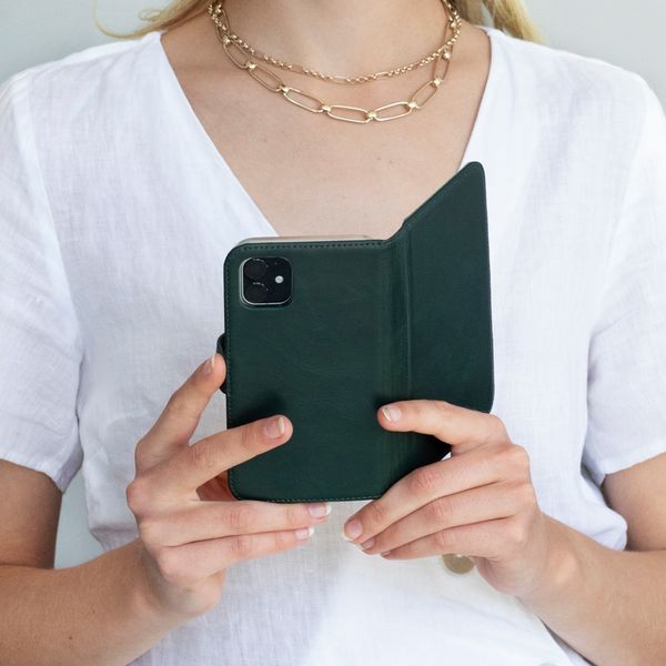 Selencia Cover a libro in vera pelle Apple iPhone 11 - Verde