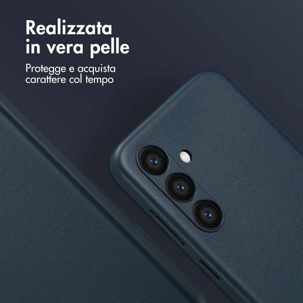 Accezz Cover in Pelle con MagSafe Samsung Galaxy S24 - Nightfall Blue