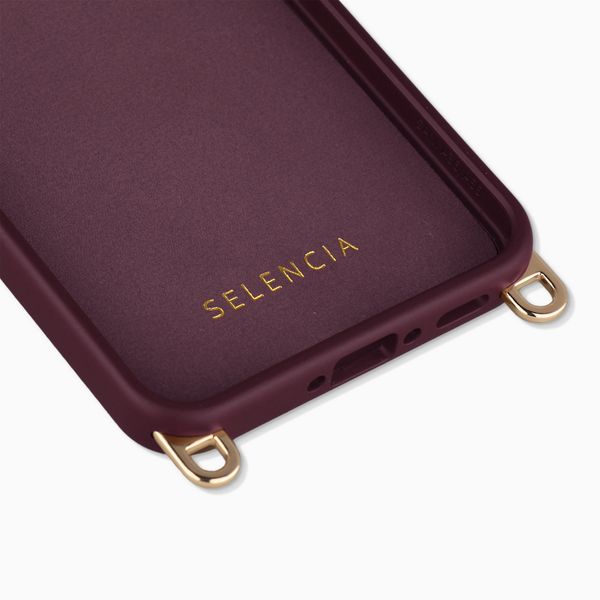 Selencia Cover posteriore Rivièra con MagSafe con ganci rimovibili Samsung Galaxy A37 (5G) - Bold Burgundy