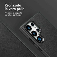 Accezz Cover in Pelle con MagSafe Samsung Galaxy S25 Ultra - Onyx Black